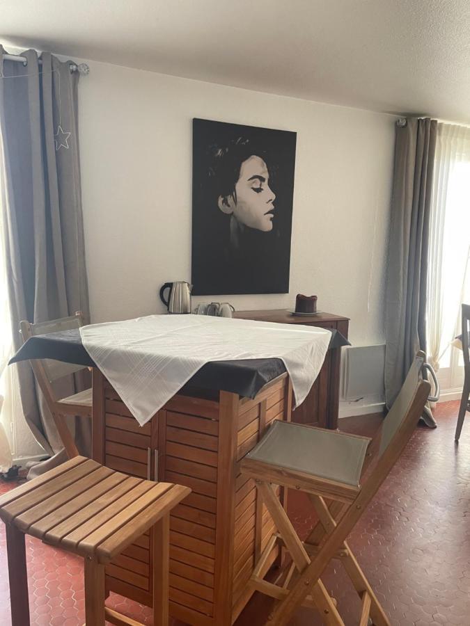 Bed and Breakfast Les Terrasses Des Gardies à Pignan Extérieur photo
